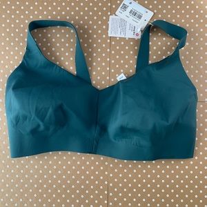 Lululemon like nothing bra NWT size 36DD